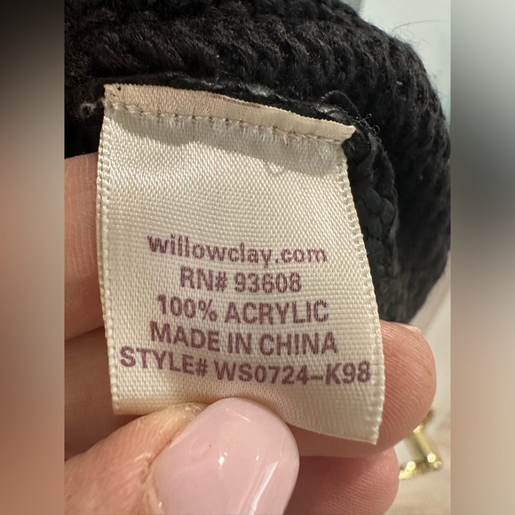 Willow & Clay 3/4 Sleeve Shine Black Scoop Neck Sweater Sz M NWT - Picture 5 of 11